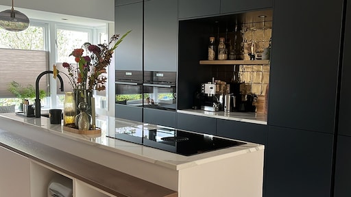 Zo krijg je die vette vingers van je matzwarte of donkere keuken