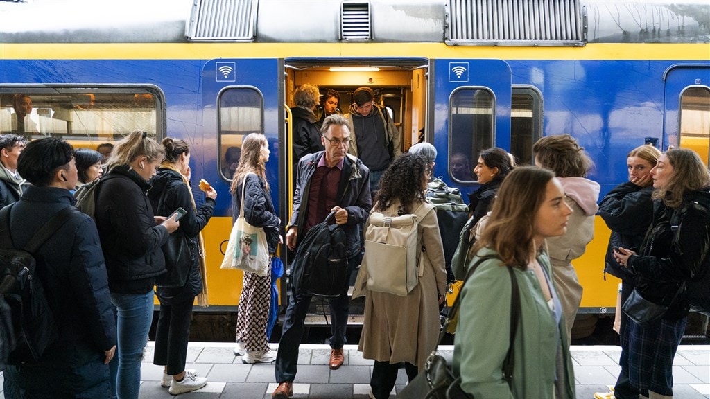 Opnieuw minder treinen door personeelstekort, om deze trajecten gaat het
