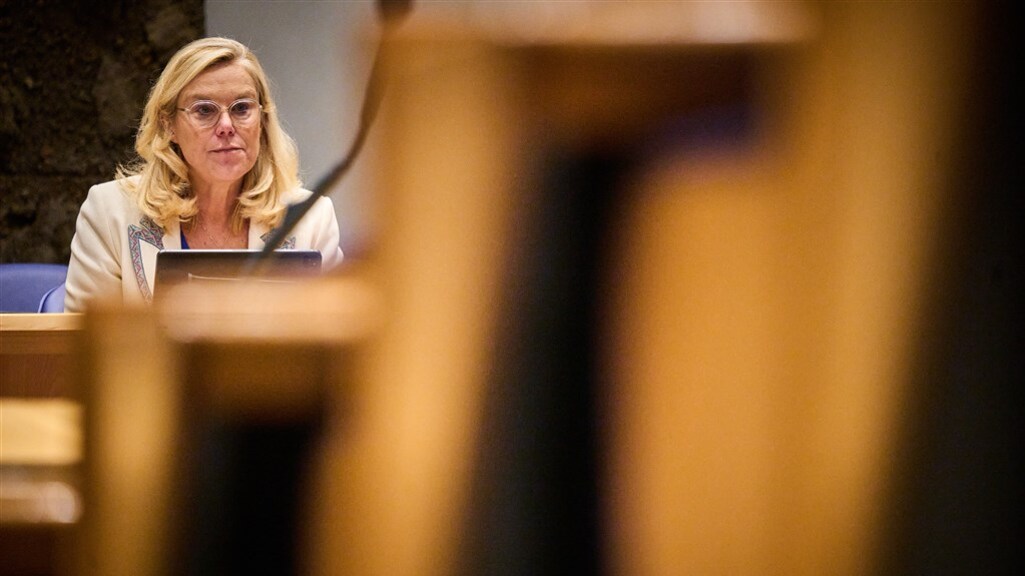Minister Kaag: 'Prijsplafond energie is echt tijdelijk'