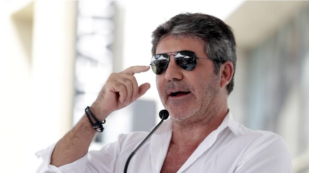 Simon Cowell dronk en rookte al op 8-jarige leeftijd