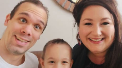 Vrouw Alex uit Over Mijn Lijk komt met update: 'Vreselijk hem zo te zien'