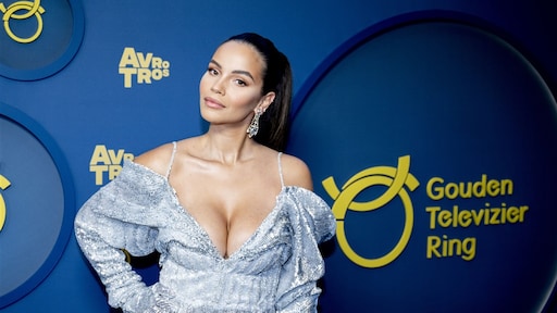 Borstverkleining Monica Geuze gaat mis: 'Door de grond van de pijn'