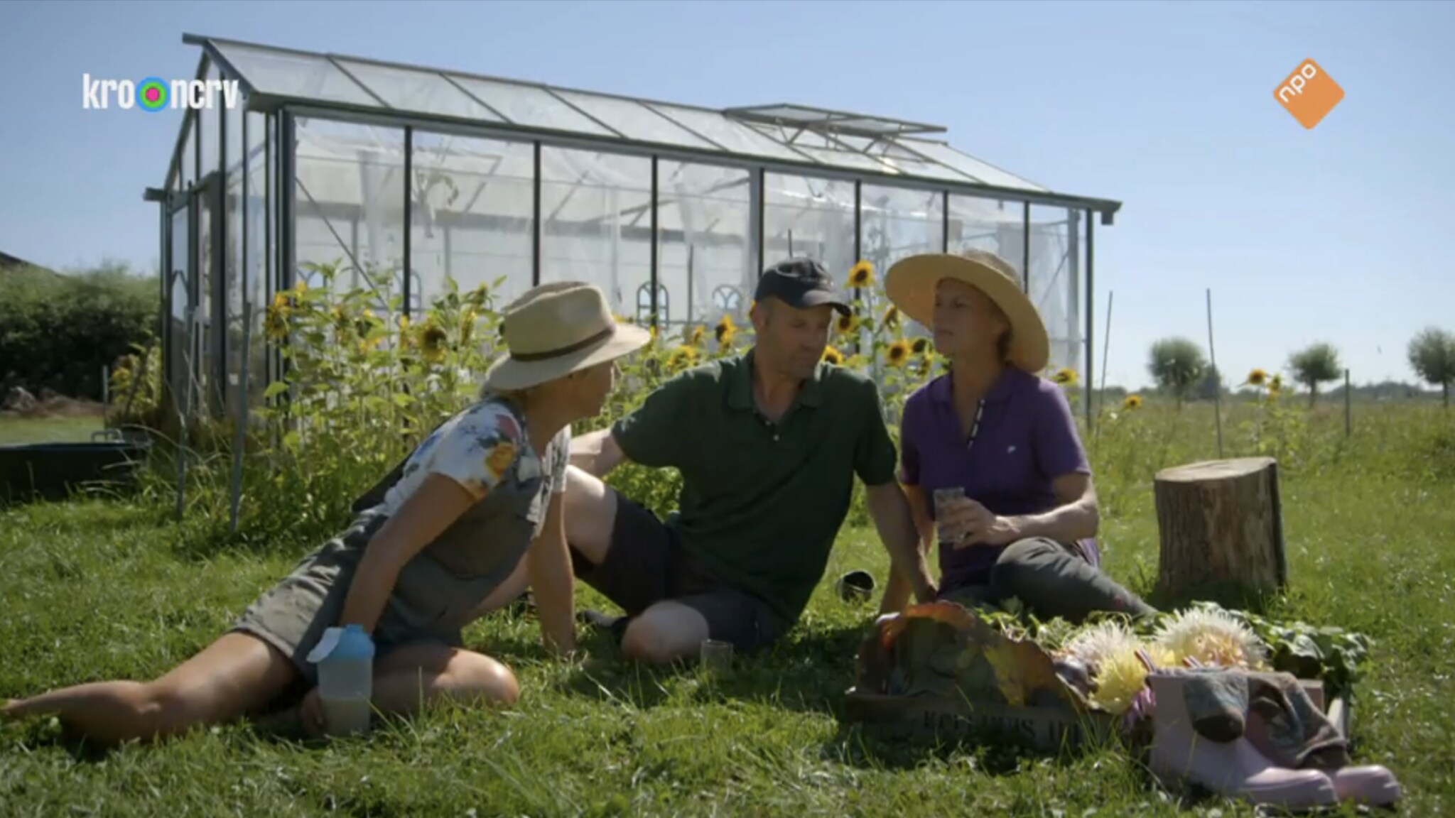 Stikstofcrisis donkere wolk boven liefdesgeluk Maud en Evert uit Boer zoekt Vrouw RTL Stikstofcrisis donkere wolk boven liefdesgeluk Maud en Evert uit Boer zoekt Vrouw RTL