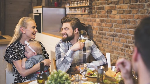 Drink niet in bijzijn van kinderen, waarschuwt alcoholcampagne
