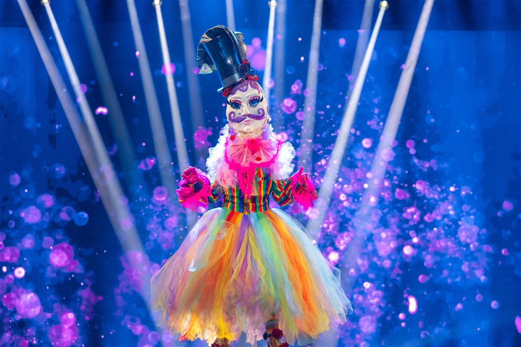 Lid van koninklijke familie ontmaskerd in The Masked Singer