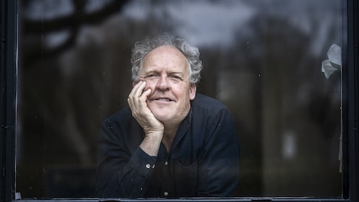 Bert Visscher lijkt genezen van prostaatkanker: 'Gaat hier absoluut niet dood aan'