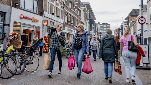 Inflatie daalt licht, maar voeding wordt juist duurder