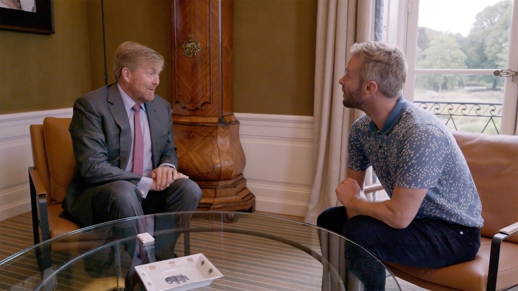 Koning Willem-Alexander grapt over Nokia Mark Rutte