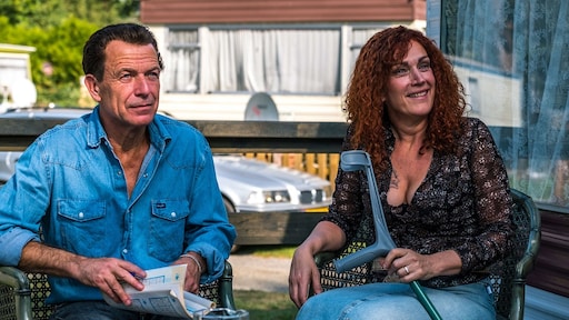 Monic Hendrickx bevestigt comeback in Ferry de Serie