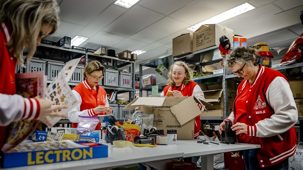Enorme vraag naar gratis sintpakketten: 'Het gaat slecht, dat valt nu op'