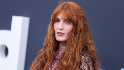 Zangeres Florence Welch wil niet beroemder worden dan ze nu is: 'Dit is zoveel ik aankan'