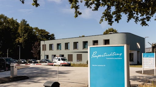 Tbs'er ontsnapt uit inrichting in Nijmegen, gevlucht per auto