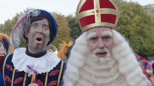 Sint spot met vliegtuig-ophef in laatste Sinterklaasjournaal