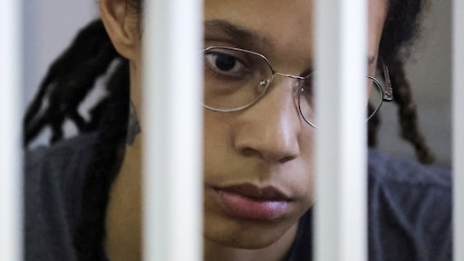 Rusland viert gevangenenruil met VS als overwinning: 'Kremlin kan afleiding goed gebruiken'