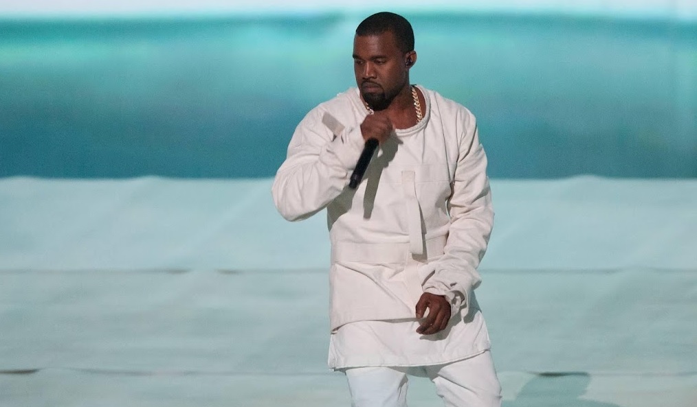 Ophef in Verenigd Koninkrijk over festivaloptredens Ye, sponsor Pepsi trekt zich terug