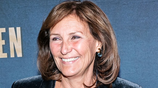 Astrid Joosten ondanks gebrek aan kinderwens dolgelukkig met bonuskinderen