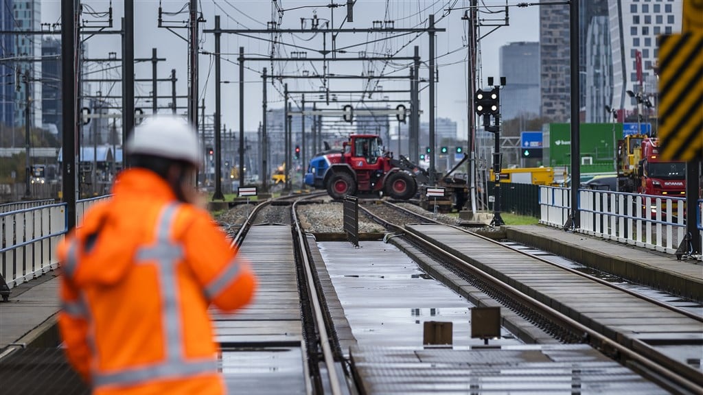 Werk aan het spoor in 2023: op 40 trajecten minstens 3 dagen geen treinen