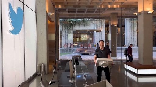 Musk zegt af te treden als Twitter-topman (zodra een opvolger gevonden is)