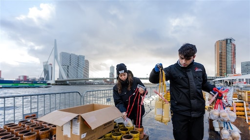 Ook vuurwerkshows in Amsterdam en Hilversum afgelast om slecht weer