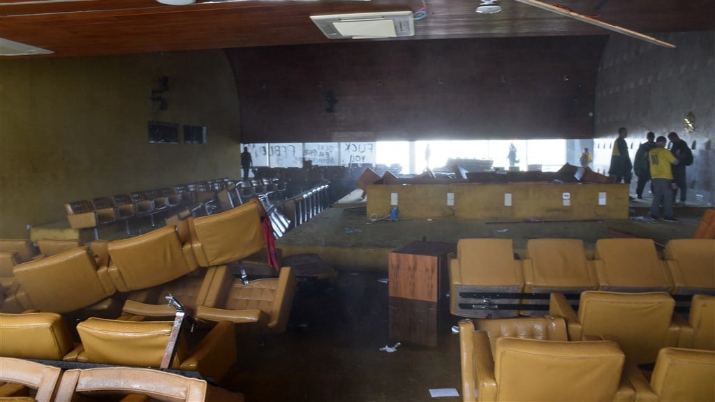 Originele grondwet Brazilië weggeroofd door plunderaars