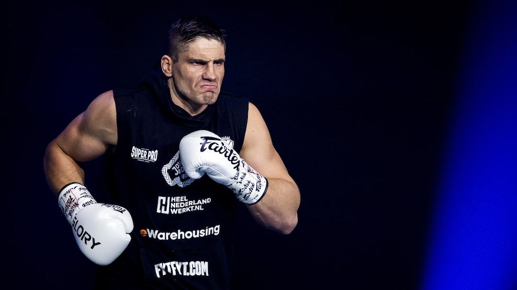 Droomvakantie van Rico Verhoeven op Bali voorbij: 'Back to work'