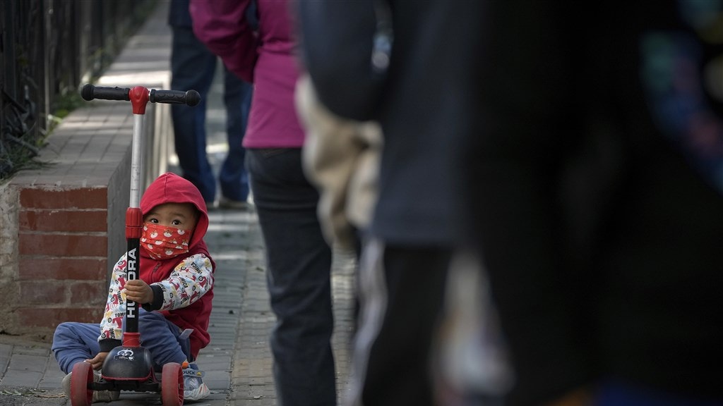 Chinese bevolking krimpt voor het eerst in ruim zestig jaar