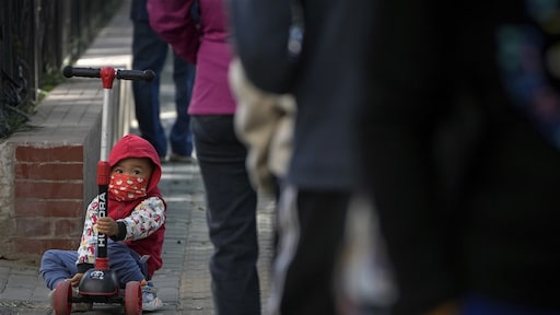 Chinese bevolking krimpt voor het eerst in ruim zestig jaar