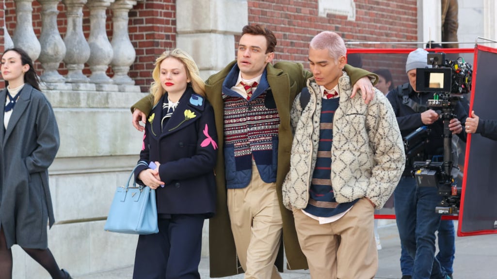 Stekker na twee seizoenen uit Gossip Girl-reboot: 'Teleurgesteld'