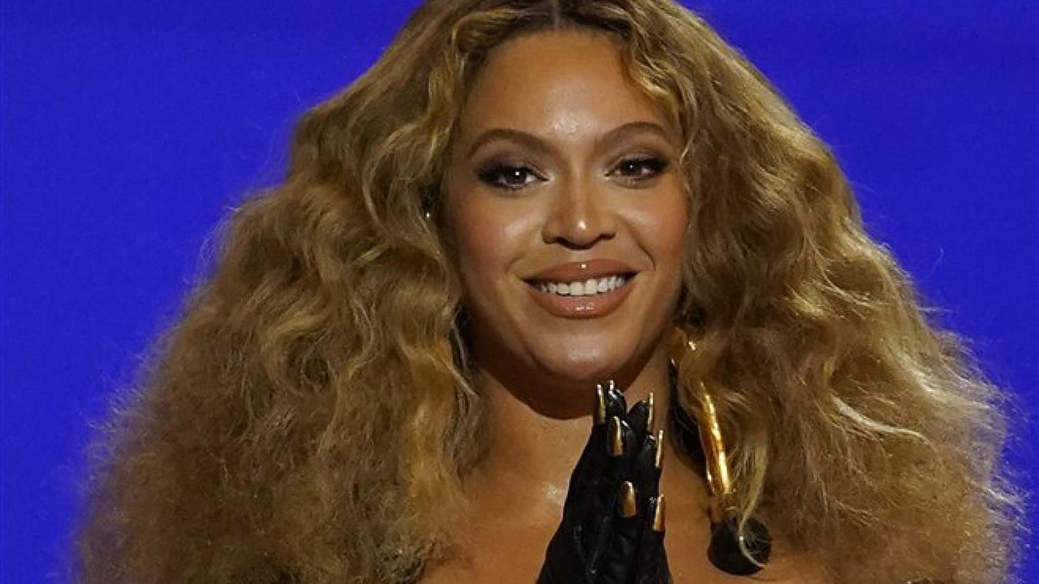 Dochter Blue Ivy geeft verrassingsoptreden met Beyoncé in Dubai