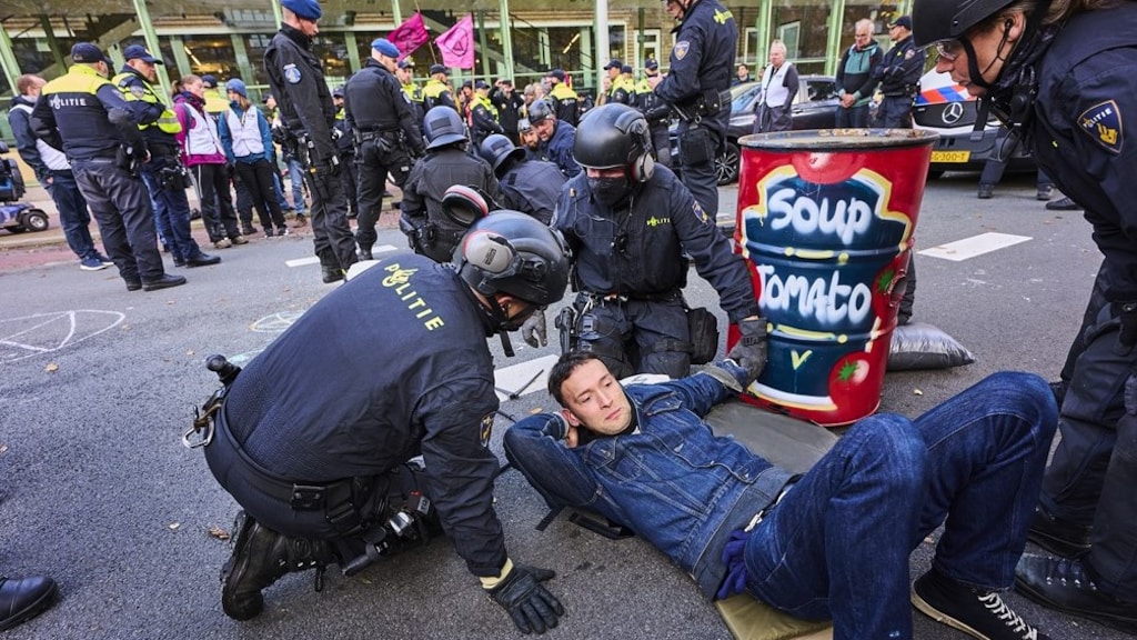 Agent 'Inge' las stiekem chatberichten Extinction Rebellion