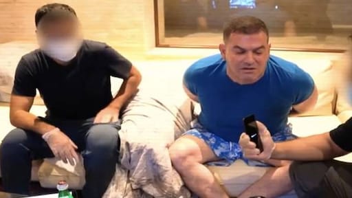 Kroongetuige onthult: gangsterbijeenkomst in Dubai over Nederlands moordcomplot