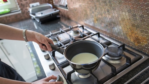 ACM: nieuw energiecontract kan honderden euro's schelen