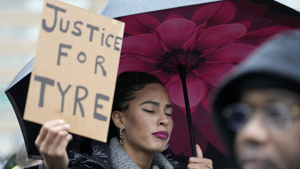 Agenten pleiten onschuldig voor moord op zwarte Tyre Nichols