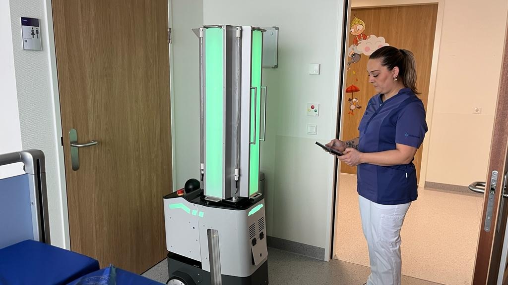 Technologie als wapen tegen personeelstekort? In dit ziekenhuis zijn ze vast begonnen