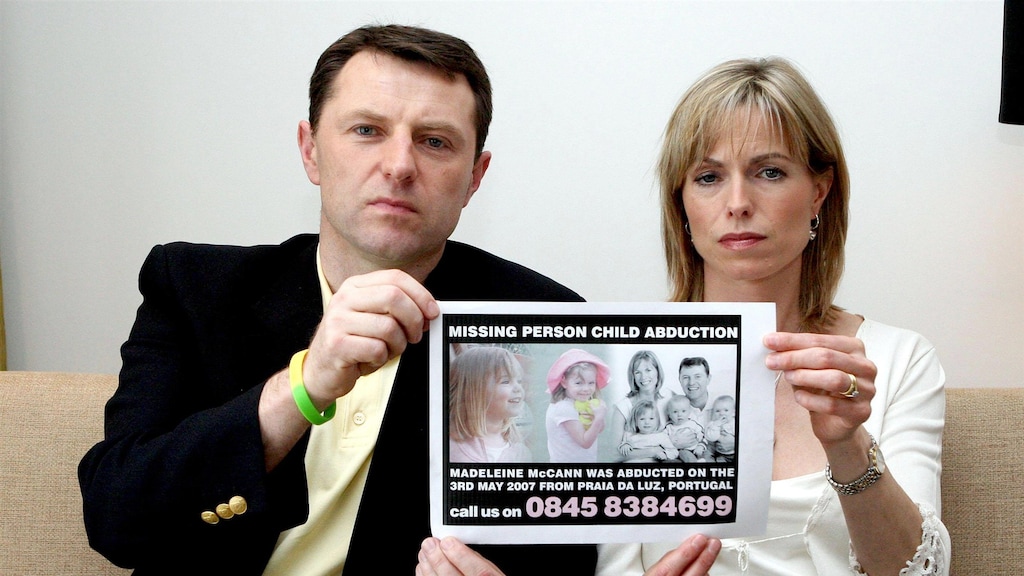 De ouders van het vermiste meisje vragen in 2008 aandacht voor de zaak, een jaar na de verdwijning.