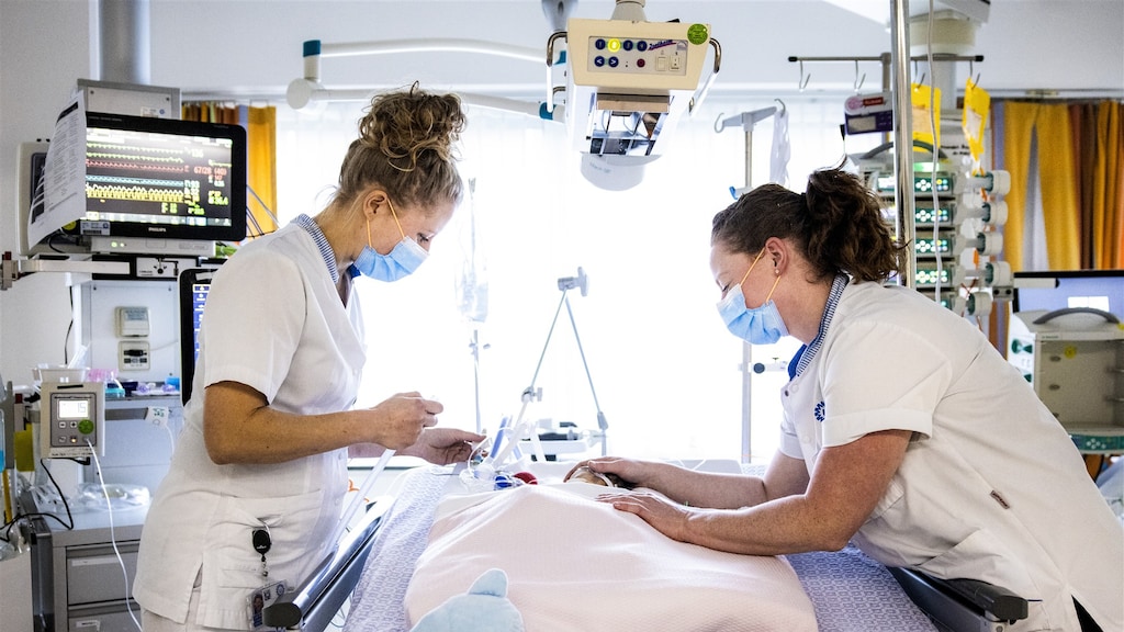 Half maart staking in tientallen ziekenhuizen, alleen spoedeisende zorg