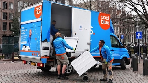 Coolblue kan hoge kosten niet doorberekenen: rode cijfers in 2022