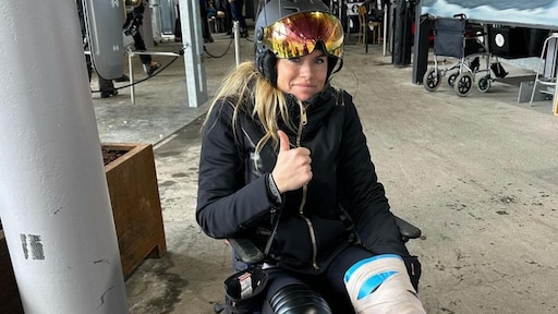 Nicolette van Dam belandt in rolstoel tijdens skivakantie met gezin