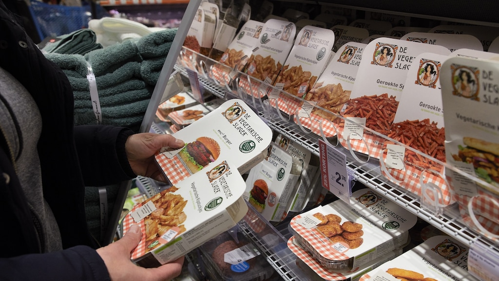 Geen 'vleesnamen' meer voor vega? 'Niet alle burgers zijn een hamburger!'