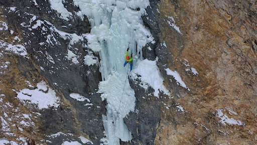 Marianne en Dennis uit Tilburg horen bij de beste ijsklimmers van Europa
