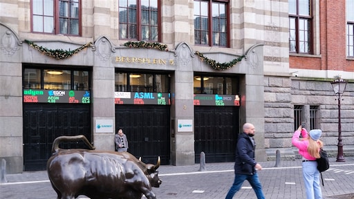 AEX 40 jaar: aandelen een veel betere investering dan huizen