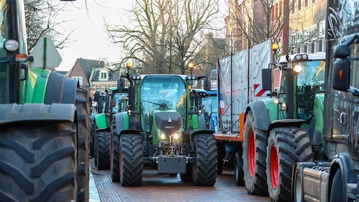 Twee tractoren toegestaan bij protest, boeren wilden er 5000 meenemen
