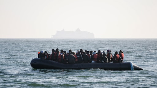 Kritiek op Brits plan om alle illegale migranten op te sluiten