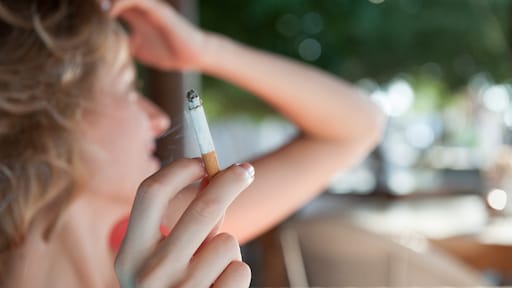 Marcel wil nooit meer met rokers op vakantie: 'Alles draaide om de peuken'