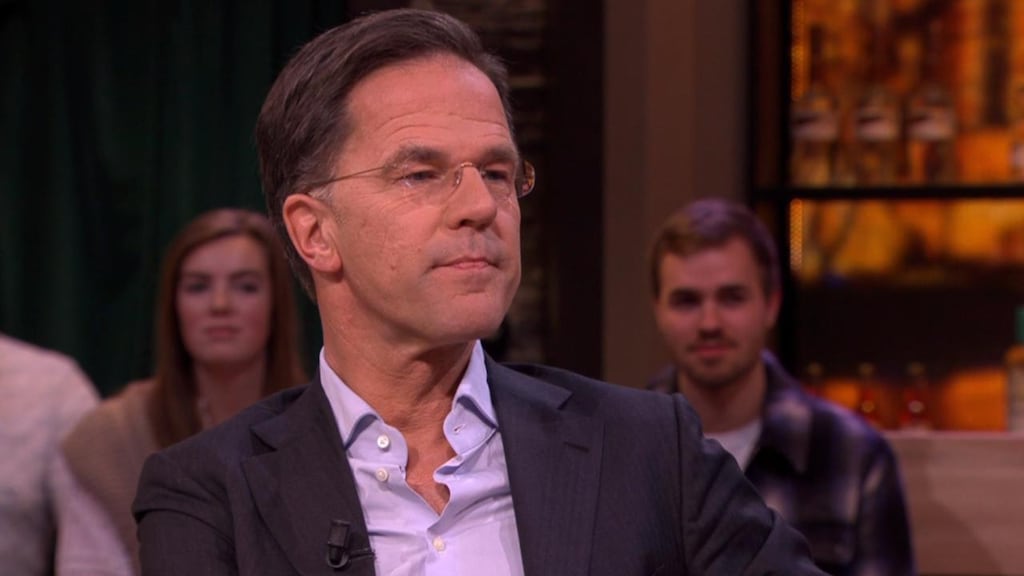 Mark Rutte roept op 'een beetje mild' te zijn in NOS Sport-storm