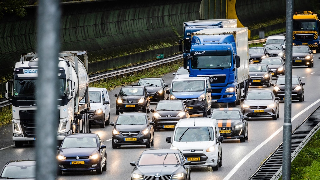 Drukste ochtendspits van het jaar met meer dan 1100 kilometer file