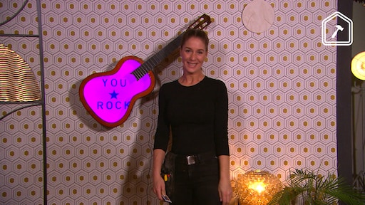 DIY met Martine: Zo maak je van een oude gitaar een toffe wandlamp