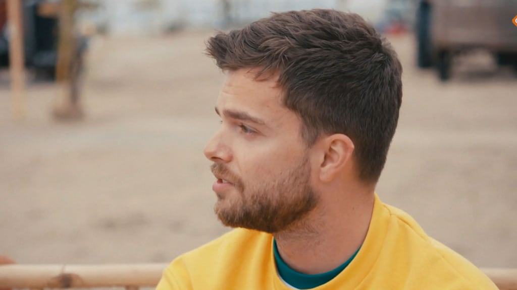 Buddy Vedder voelt druk na vroeg succes: 'Wil liever voor mezelf zijn'