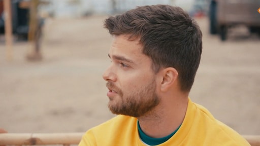 Buddy Vedder voelt druk na vroeg succes: 'Wil liever voor mezelf zijn'