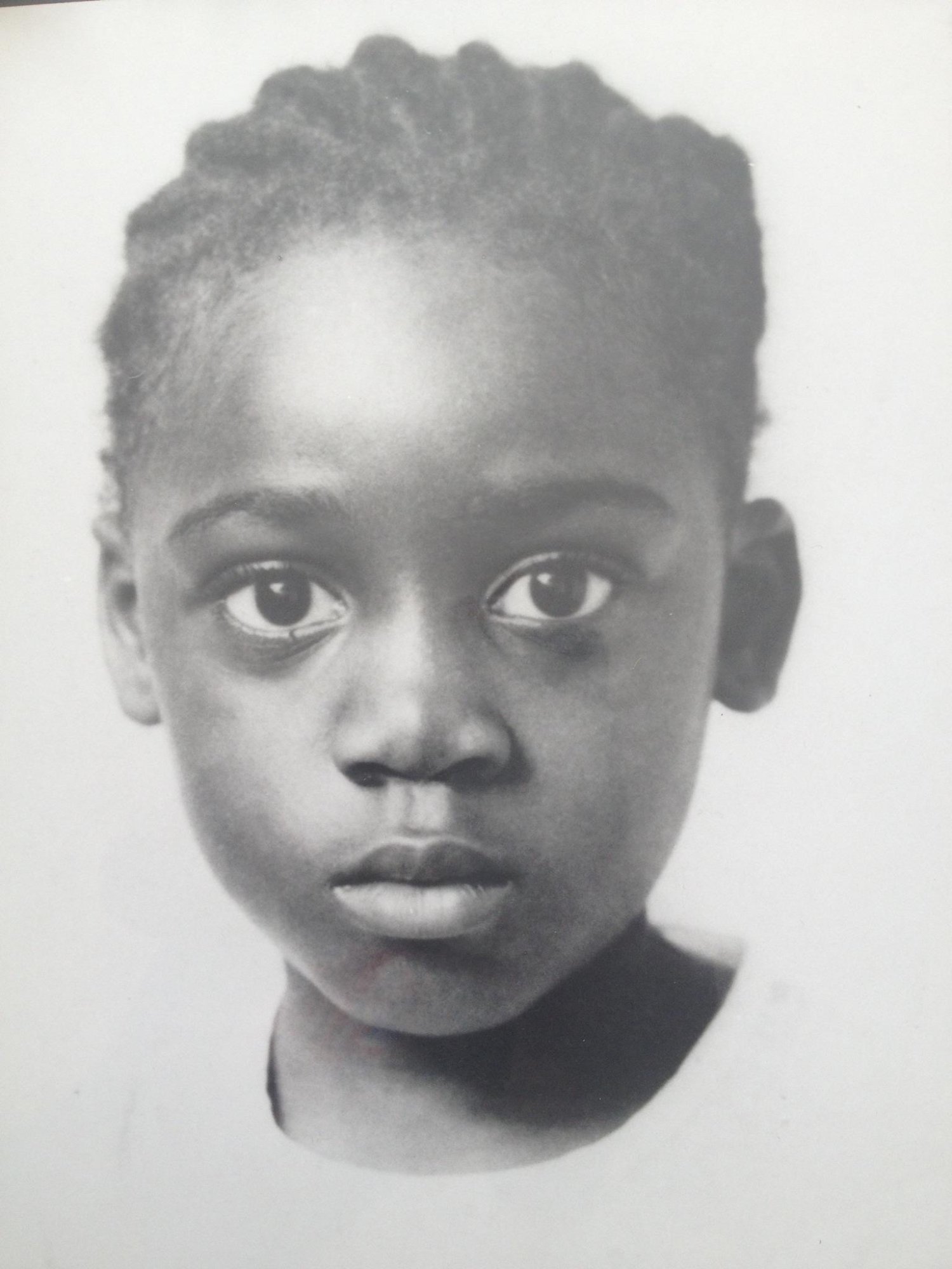 Lily op driejarige leeftijd in Suriname. 